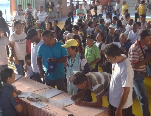 Mga tatakbo sa Barangay and SK Elections 2018 sa Odiongan, Romblon | Photo Courtesy: Odiongan Municipal Police Station