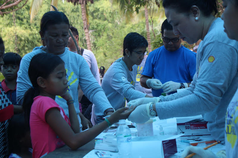 DOH-MIMAROPA, Movement Against Malaria, Shell Foundation Phils and local health officials conducted blood smear testing in Sitio Cabangan, Barangay Imulnod in Booke's Point, Palawan to combat the increasing number of malaria cases in the municipality.