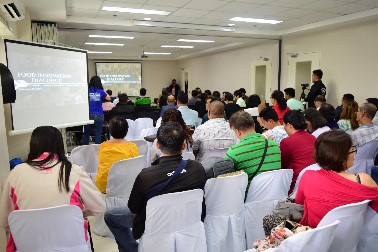 Stakeholders of the food industry gather in the ADMATEL Lecture Room to learn about the technologies and potential products of the Food Innovation Center (FIC).