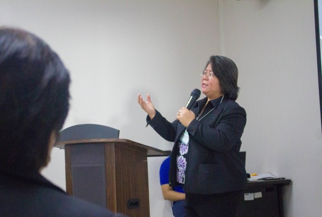 Dr. Guevara emphasizes the importance of commercializing newly developed products to take advantage of the opportunities presented by the AEC.