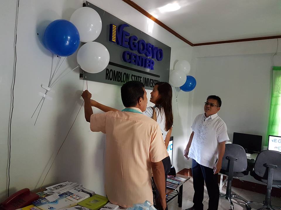 Department of Industry Negosyo Center inside Romblon State University Main Campus in Odiongan, Romblon. Photo from Facebook/Trina Firmalo