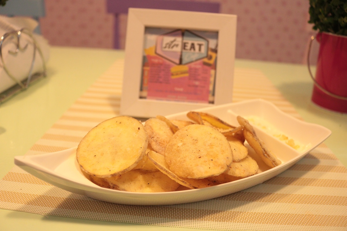 Streat Cafe's Potato Chips.